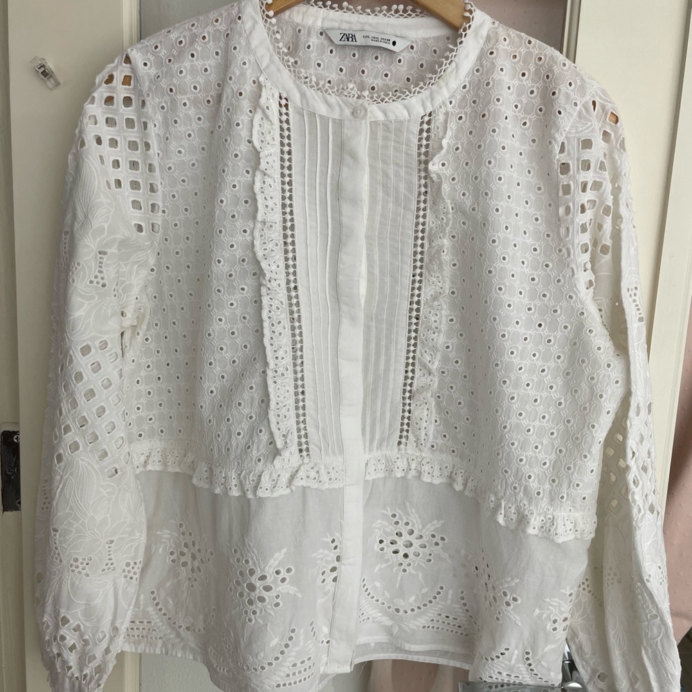 ZARA blouse size L, while eyelet